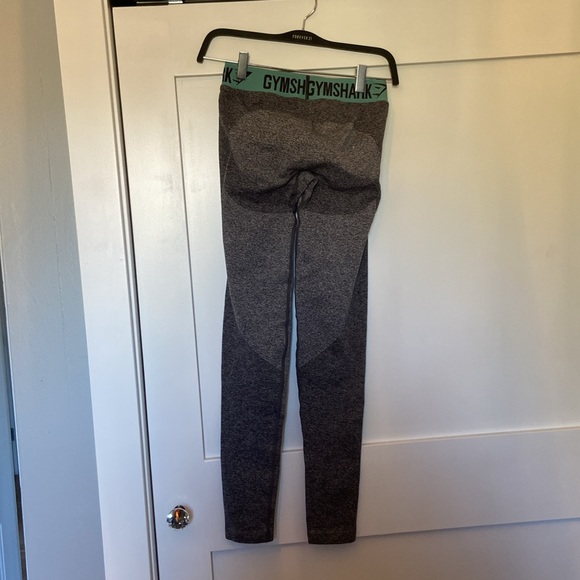 Gymshark Flex Leggings, Grey with Teal band - Size S - Picture 2 of 3